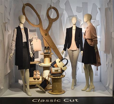 Classic Cut | Fashion window display, Window display design, Visual ...