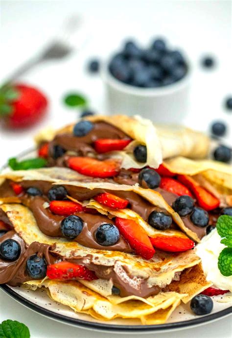 French Crepes Recipe [Video] - Sweet and Savory Meals