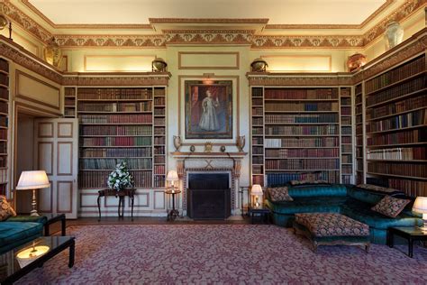 Leeds Castle Interior Photos - The Interior Of Leeds Castle Kent ...