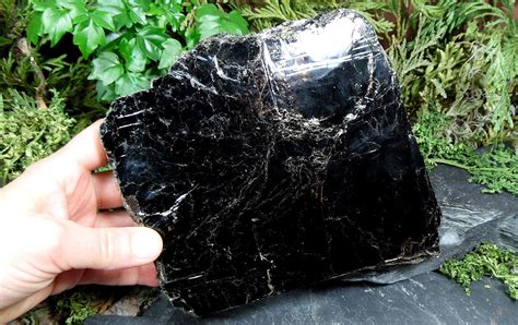 Biotite: Meanings, Properties and Powers - A Complete Guide