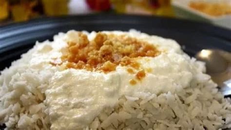 Dahi Choora Gur Recipe by Pallavi Nigam - NDTV Food