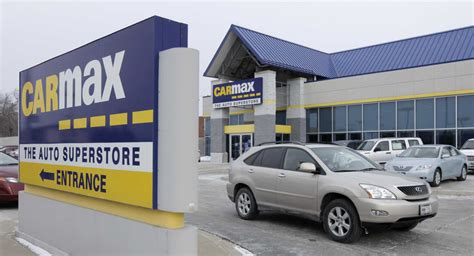 Unfixed recalls in one-in-four cars at CarMax, study says