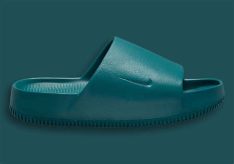 The Nike Calm Slide Becomes Available Next Month | SoleSavy News