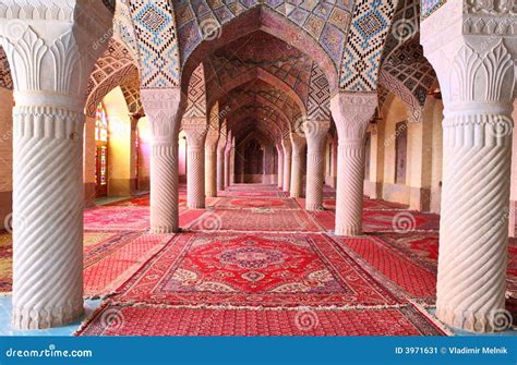 Nasir Al-Mulk Mosque, Shiraz, Iran Stock Image - Image of dome, dark ...