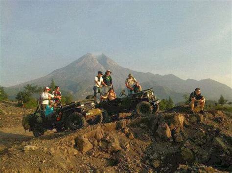 SUNRISE MERAPI LAVA TOUR-MERAPI SUNSET VOLCANO TOUR