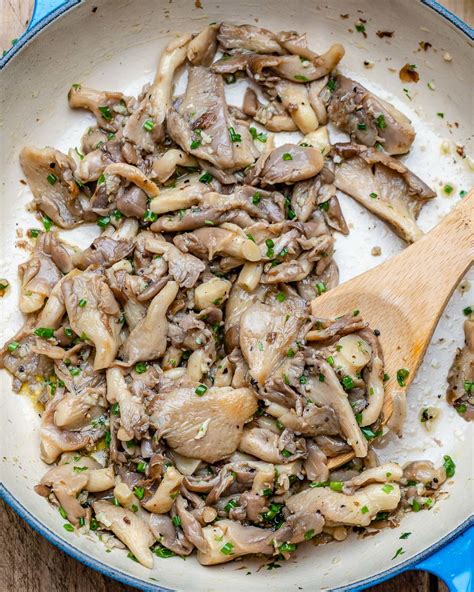 Sautéed Oyster Mushrooms Recipe (vegan & Paleo) | FaveHealthyRecipes.com