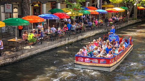 Tour Boat At The San Antonio River Walk Texas Stock Photo - Download ...