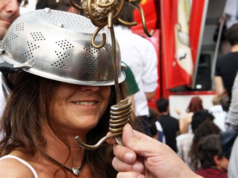 Pastafarian who fought to wear pirate hat or colander in driver’s ...