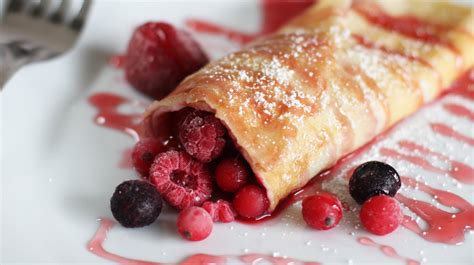 Summer Fruit Pancakes Recipe | Warren Nash TV