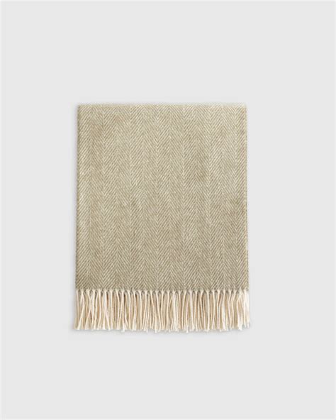 Italian Recycled Cotton Herringbone Throw