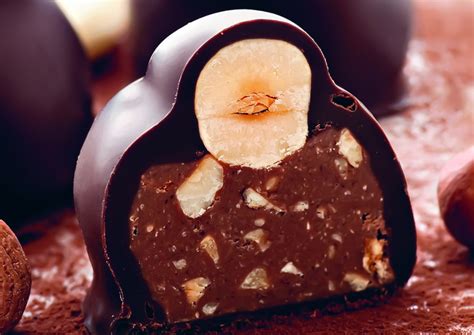 Baci Perugina chocolate love story unfolds - Italianfood.net