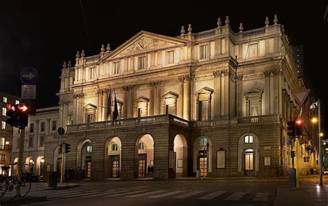 La Scala Theatre & Museum Tour