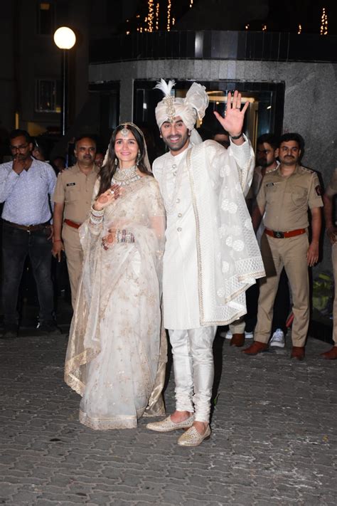 Ranbir Kapoor and Alia Bhatt Wedding Live Updates: Ranbir And Alia ...