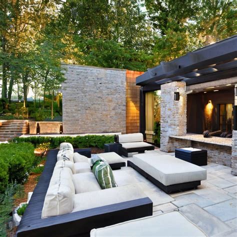 Luxury Outdoor Living Spaces