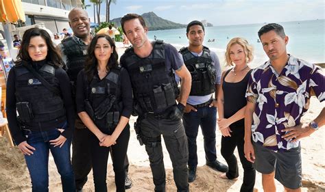 Pin by Dani Cohn 📚 on Book 'Em Danno | Magnum pi, Hawaii five o, Magnum