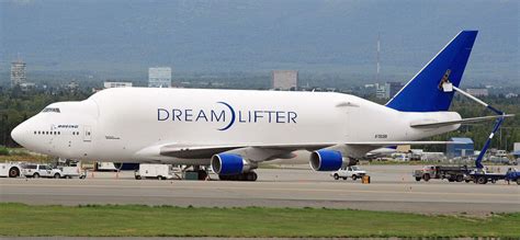 Alquiler de avión de carga - Dreamlifter LCF