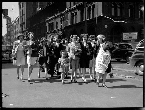 File:Downtown celebrations at the end of World War II, VPL 42793 ...