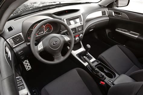 subaru-impreza-wrx-sti-2009-interior-img_4 | It’s your auto world ...