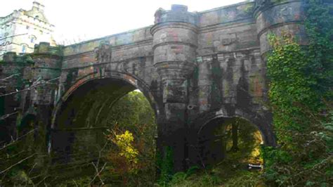 The Mysterious Overtoun Bridge, Scotland - The Dog Suicide Bridge ...