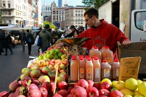 Fall Flavors Arrive At The Union Square Farmers Market - The New School ...