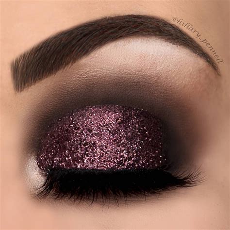 Pin by Jaya B C on Beauty in 2020 | Eye makeup, Eyeshadow makeup, Makeup