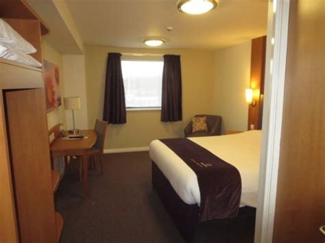 Premier Inn Newton Abbot Hotel - Reviews, Photos & Price Comparison ...