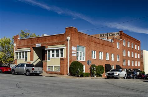 Llano Hotel - Architecture in Fort Worth