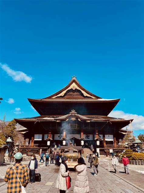 Zenkoji Temple Nagano - Nozawa Holidays