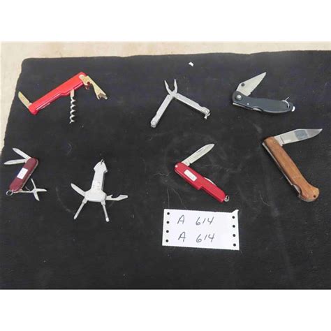 7 Various Knives : Swiss Army , Pen Knives, Plus