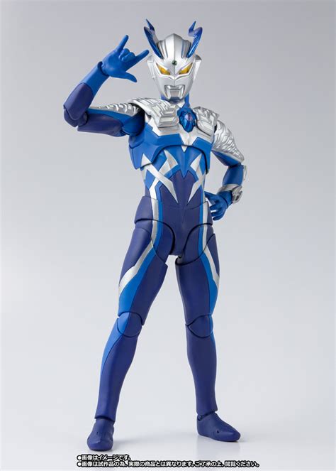 Ultraman cosmos luna mode - nanaxiron