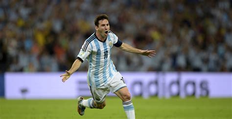 2174x1120 Lionel Messi 4k Celebration 2174x1120 Resolution Wallpaper ...