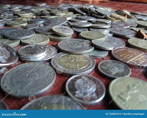 Sri lankan Coins stock image. Image of coin, counter - 152867013