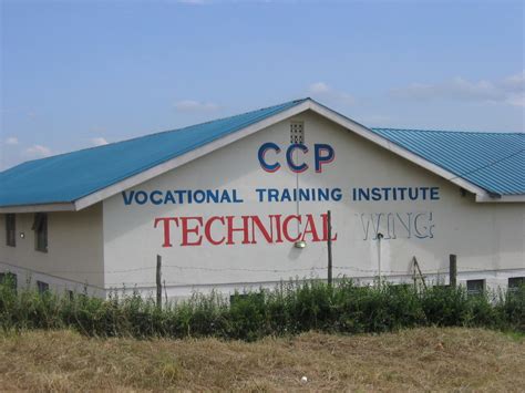 Vocational Training Institute – Structural help to children in Uganda