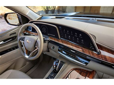 2024 Cadillac Escalade: 78 Interior Photos | U.S. News