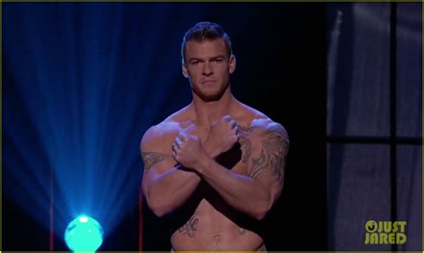 Alan Ritchson Tats Up His Buff Body for 'I Can Do That' Stunts!: Photo ...