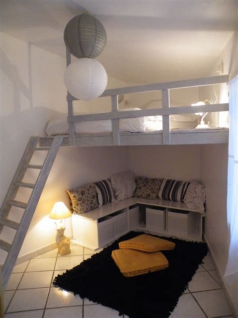 30+ Under Loft Bed Ideas – DECOOMO