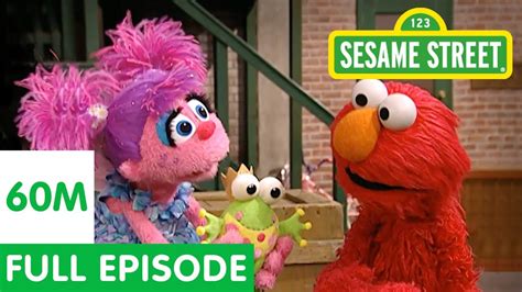 Elmo Teaches Abby to Pretend | Sesame Street Full Episode - YouTube