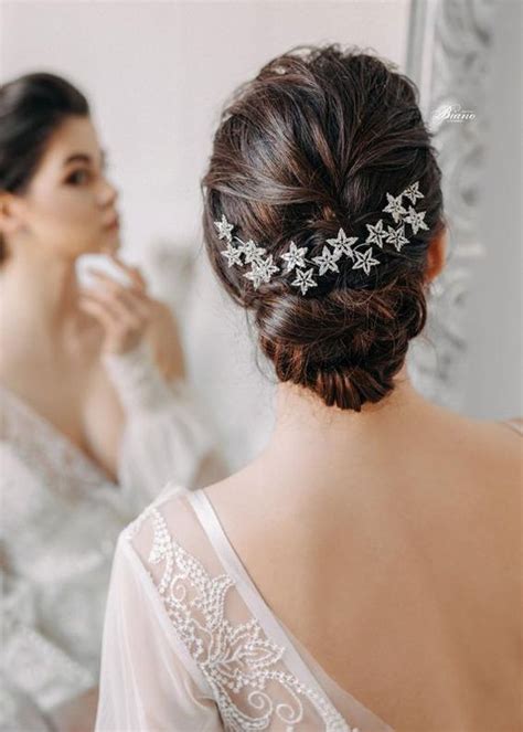 20 Beautiful Hairstyles for Christian Brides - Candy Crow