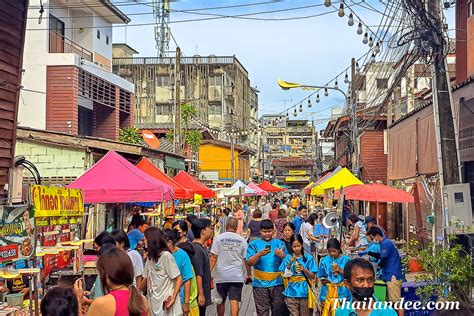 Visit Rayong Walking Street in Rayong