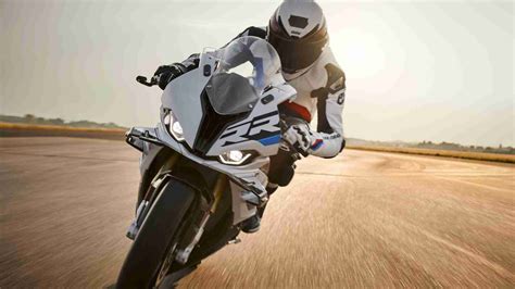 2023 BMW S1000RR in wallpaper – IAMABIKER – Everything Motorcycle!