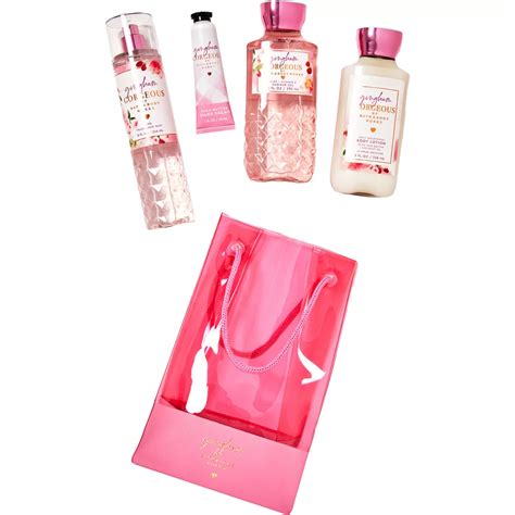 Bath & Body Works Gingham Gorgeous Powerbundle 4 Pc. Gift Set | Beauty ...