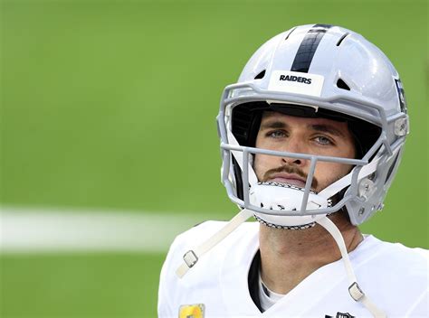 A Look at the Weird Rumor That Las Vegas Raiders QB Derek Carr Wears ...