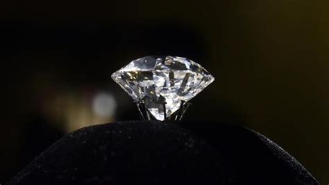 Jacob diamond, almost double the size of Kohinoor on display at ...