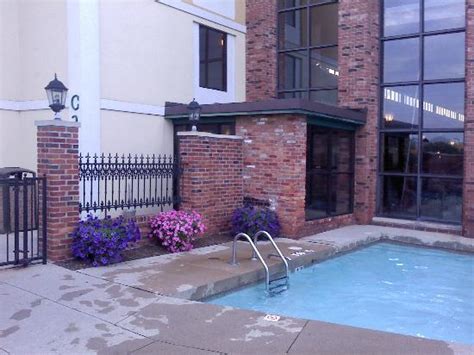 Holiday Inn Perrysburg - French Quarter (Ohio) - Hotel Reviews ...