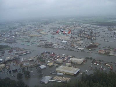 Hurricanes: Science and Society: 2008- Hurricane Ike