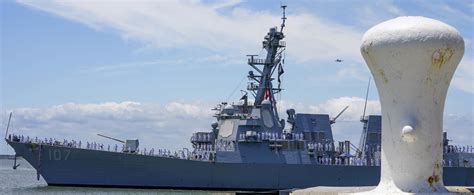 DDG 107 USS Gravely Arleigh Burke class Destroyer US Navy