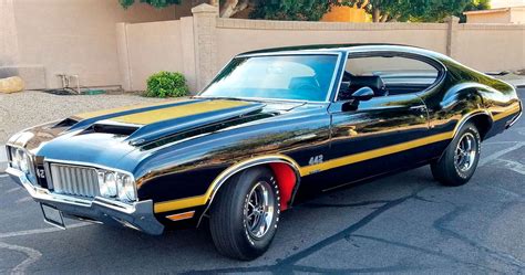 Boldly Rebuilt Oldsmobile 442 W-30 Headed To Mecum's Glendale Auction