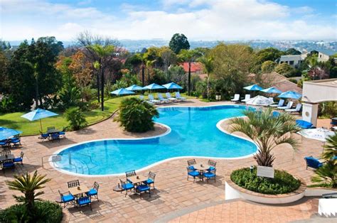 Deals on Hilton Sandton Hotel in Johannesburg - Promotional Room Prices