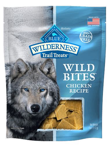 BLUE Wilderness Trail Treats Dog Treats Chicken Wild Bites | Blue Buffalo