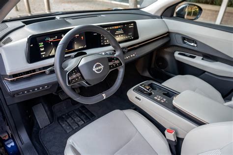 2024 Nissan Ariya: 72 Interior Photos | U.S. News